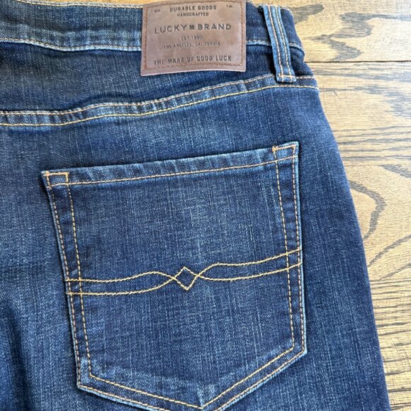 Lucky Brand 105 Slim Taper Jeans Men’s 34x32 Shoreline Blue Denim Stretch NWT - Picture 3 of 5